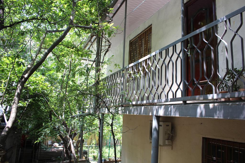 Old District Guest House Τυφλίδα Εξωτερικό φωτογραφία
