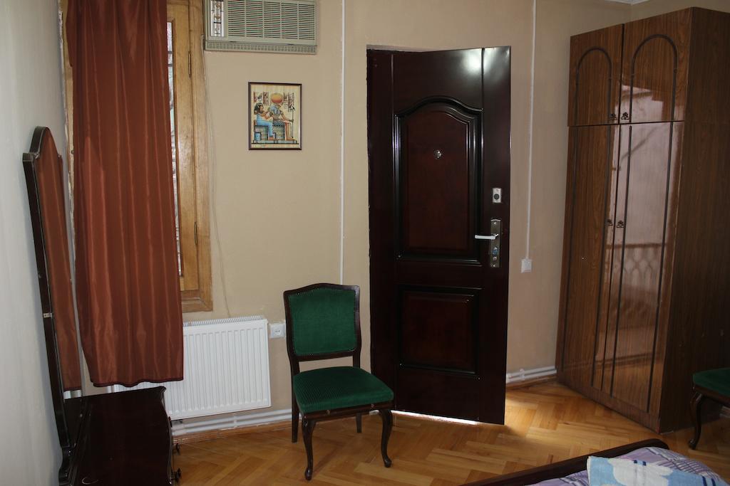 Old District Guest House Τυφλίδα Δωμάτιο φωτογραφία