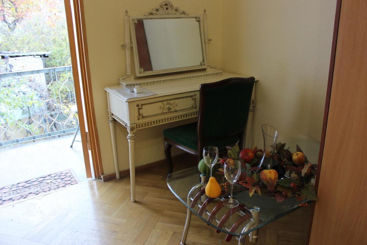 Old District Guest House Τυφλίδα Εξωτερικό φωτογραφία